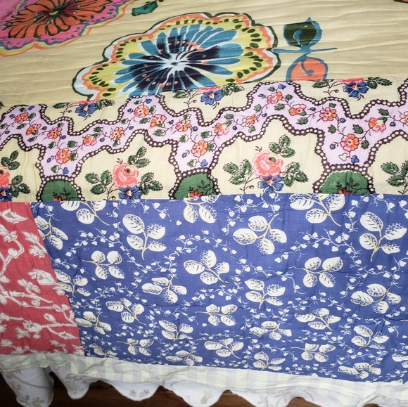 Anthropologie queen block color reversible quilt - Picture 6 of 13